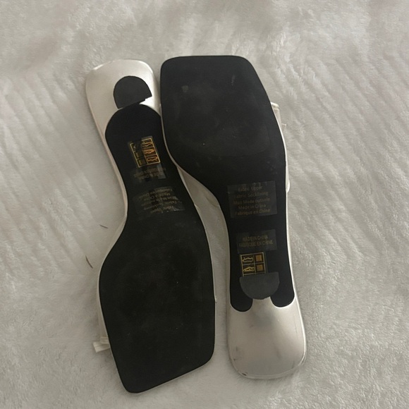 Jeffrey Campbell Cream Heeled Sandals - Picture 2 of 3